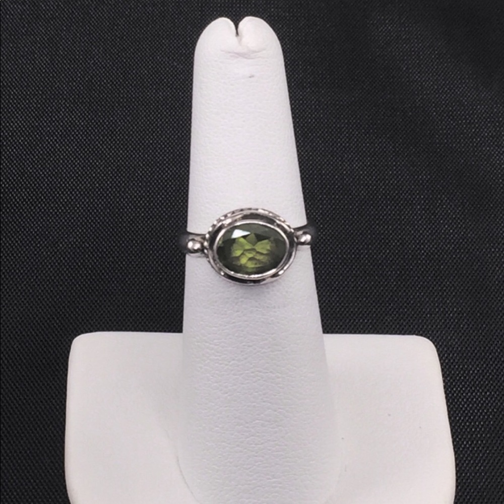 Boho peridot soitaire ring, sterling silver